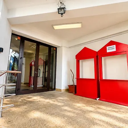 Spacious Studio, Unirii Square & Old Town& Parliament Appartement Bucarest